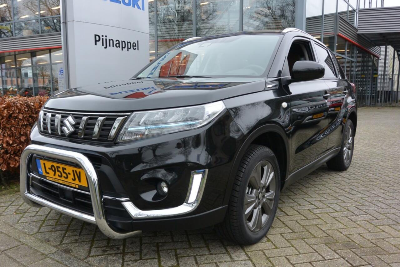 Suzuki VITARA 1.4 AUTOMAAT Smart Hybrid Leder-Trekkracht geremd 1500 kg