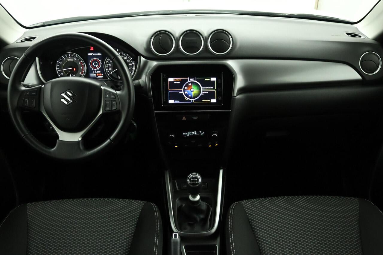 Suzuki VITARA 1.4 Boosterjet Select Smart Hybrid | Airco | Adaptive Cruise Control | Trekhaak | Achteruitrijcamera | Apple Carplay | Android Auto |