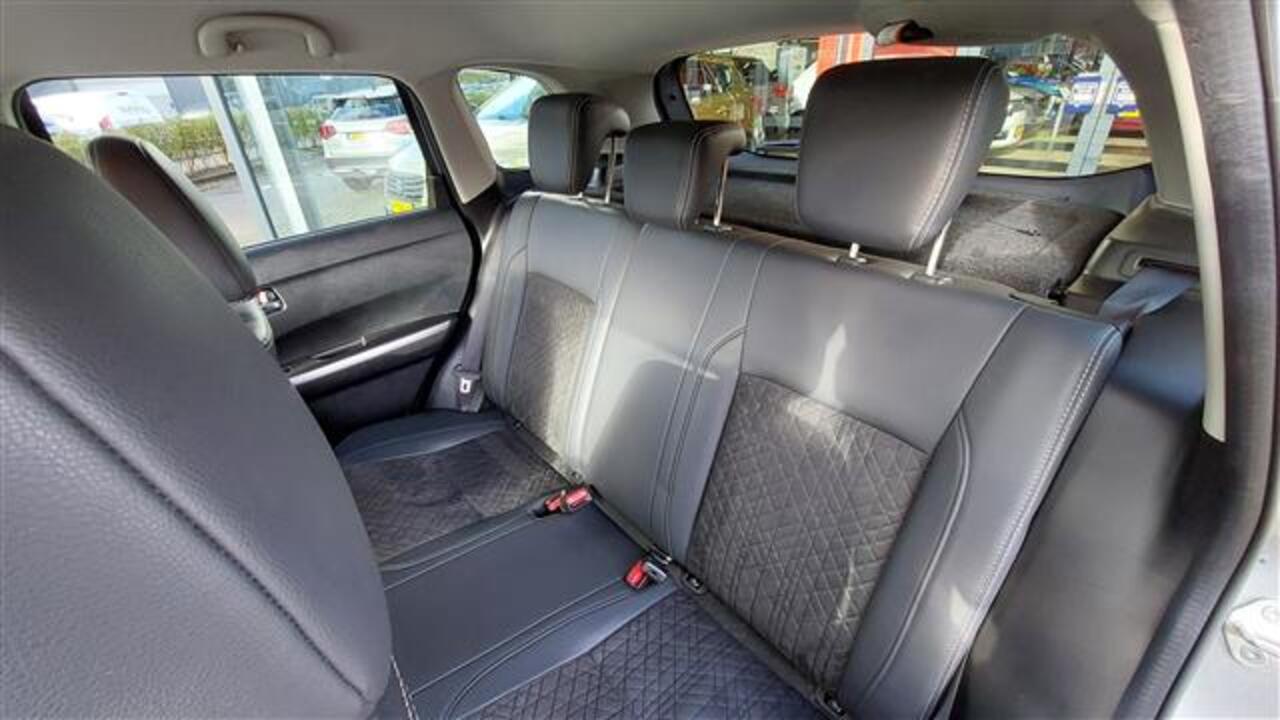 Suzuki VITARA 1.4 Boosterjet Style Smart Hybrid Automaat