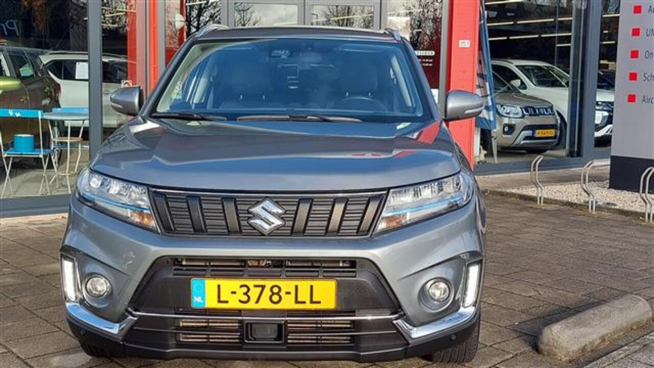 Suzuki VITARA 1.4 Boosterjet Style Smart Hybrid Automaat