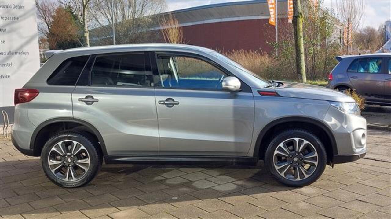 Suzuki VITARA 1.4 Boosterjet Style Smart Hybrid Automaat