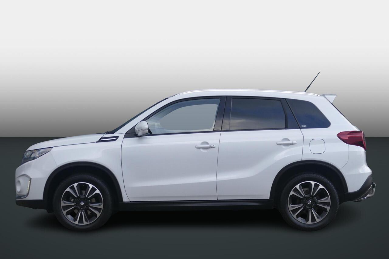 Suzuki VITARA 1.4 Boosterjet Style Smart Hybrid AllGrip | PANO | AFNEEMBARE TREKHAAK | 4X4 | RIJKLAARPRIJS |