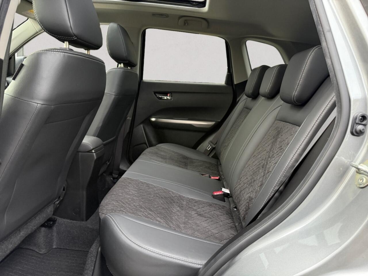 Suzuki VITARA 1.4 Booster jet Comfort Camera | Panoramadak | Navigatie