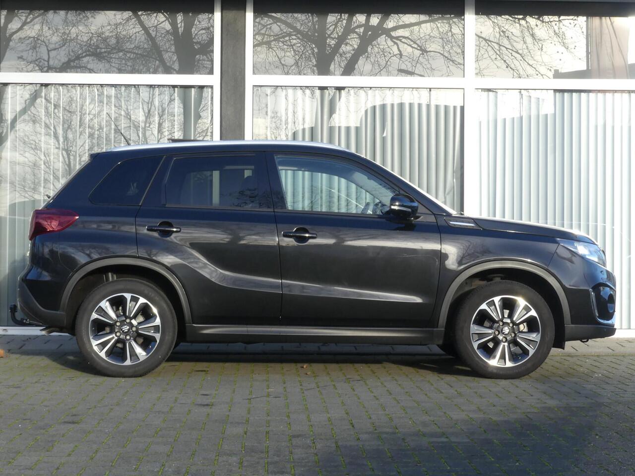 Suzuki VITARA 1.4 Boosterjet Style Smart Hybrid Panoramic roof Trekhaak 1500kg, NL auto, Dealer O.H., Camera, Apple Carpl/Andr Auto