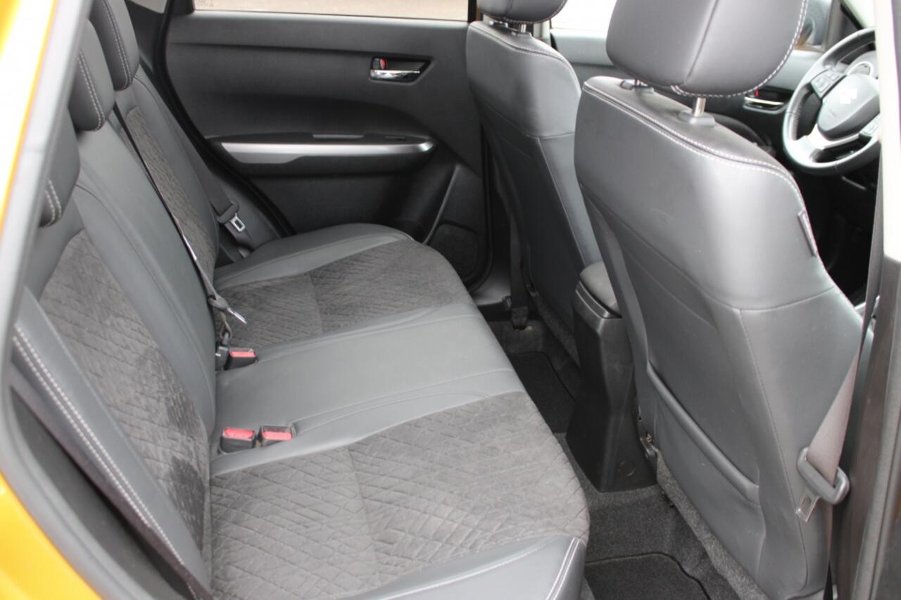 Suzuki VITARA 1.4 Boosterjet Style SmarHybrid | All Grip | 4x4 |