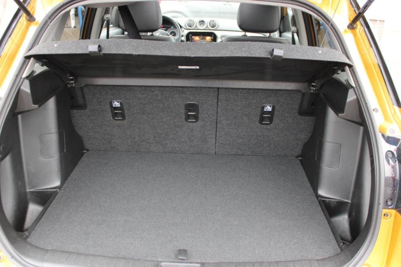 Suzuki VITARA 1.4 Boosterjet Style SmarHybrid | All Grip | 4x4 |