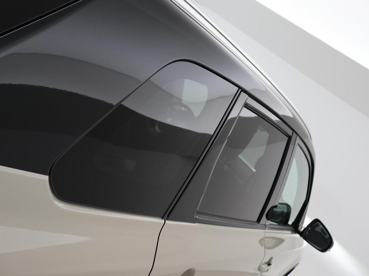 Suzuki VITARA 1.5 HYBRID AUT. ALLGRIP 4WD STYLE + TREKHAAK | ADAPTIVE CRUISE | CAMERA | STOELVERW. | NAVIGATIE