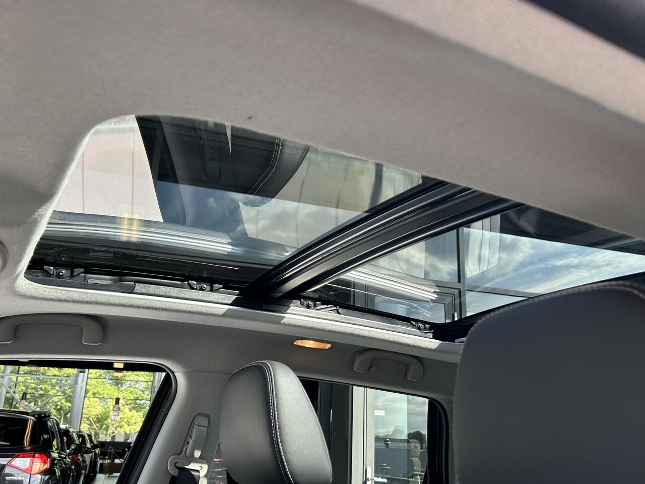 Suzuki VITARA 1.5 Hybrid Style Allgrip Automaat | Schuifkanteldak | Half leder | Navigatie