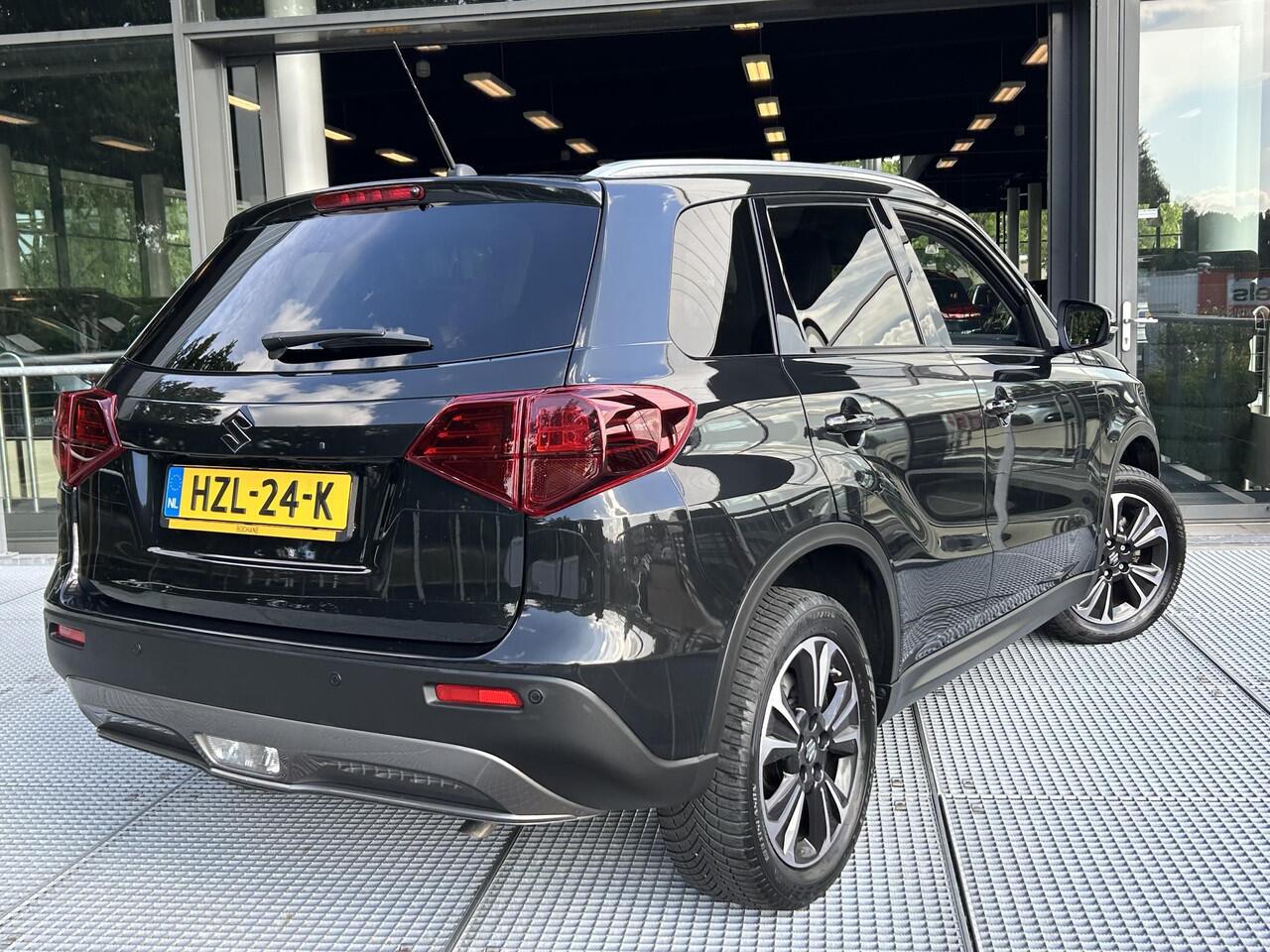 Suzuki VITARA 1.5 Hybrid Style Allgrip Automaat | Schuifkanteldak | Half leder | Navigatie