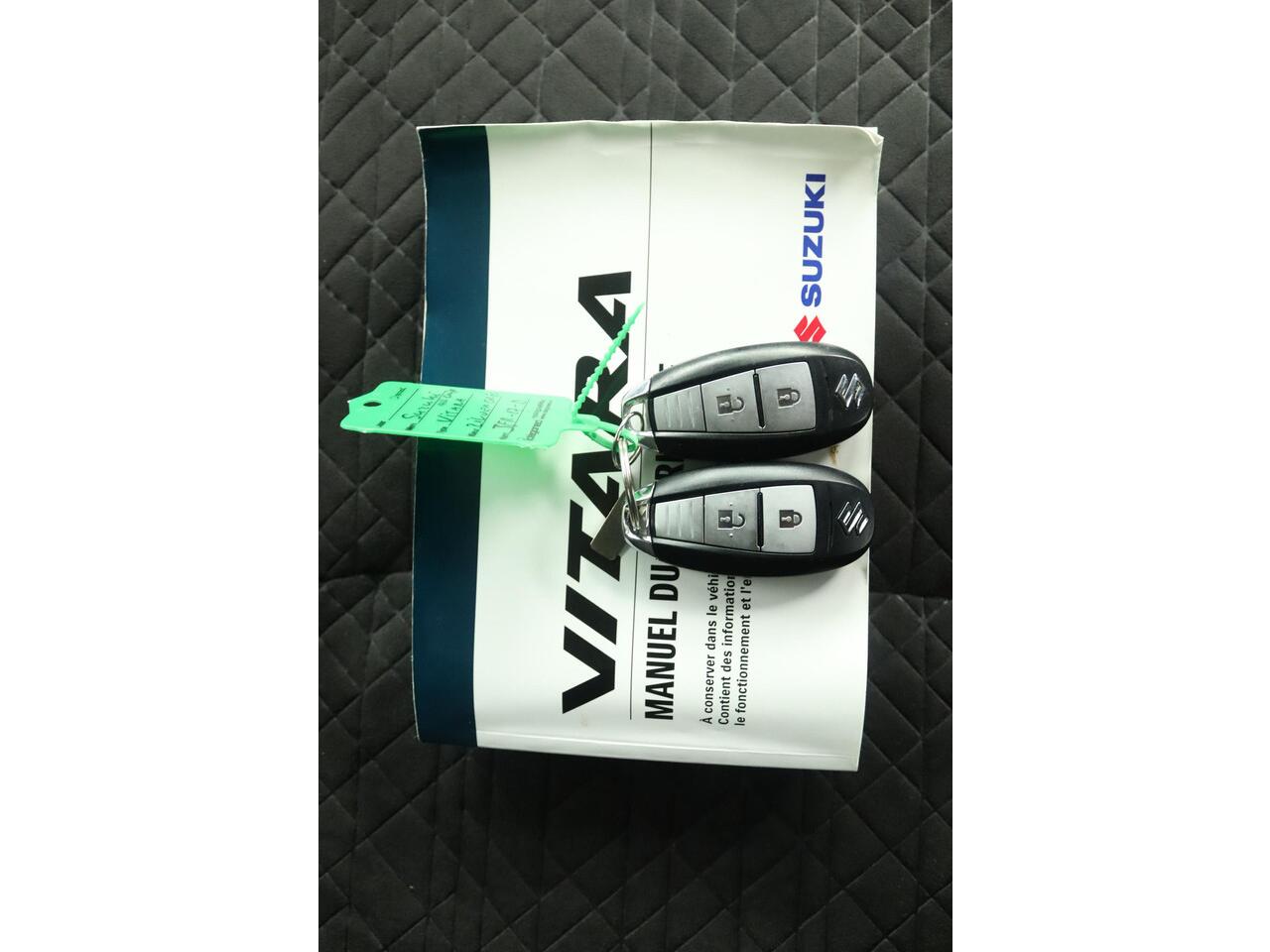 Suzuki VITARA 1.5 Hybrid Style AllGrip | Climate control | Cruise control adaptive | Navigatie | Panoramadak | Camera | Stoelverwarming | Apple carplay, Android auto |