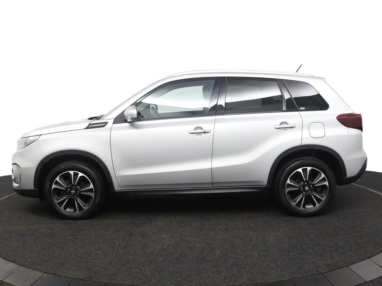 Suzuki VITARA 1.5 Hybrid Style AllGrip | Climate control | Cruise control adaptive | Navigatie | Panoramadak | Camera | Stoelverwarming | Apple carplay, Android auto |