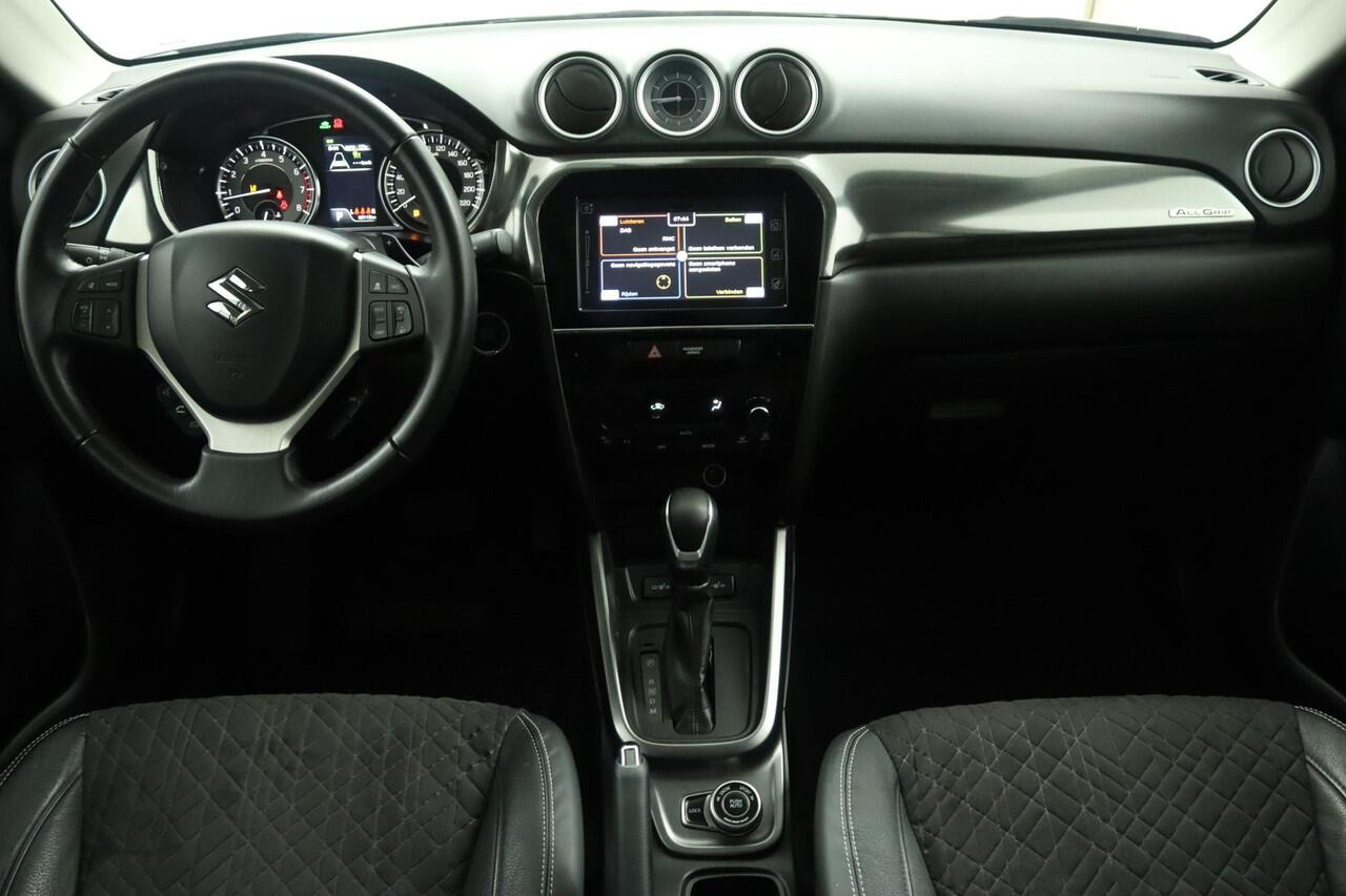 Suzuki VITARA 1.5 Hybrid Style AllGrip | Climate control | Cruise control adaptive | Navigatie | Panoramadak | Camera | Stoelverwarming | Apple carplay, Android auto |