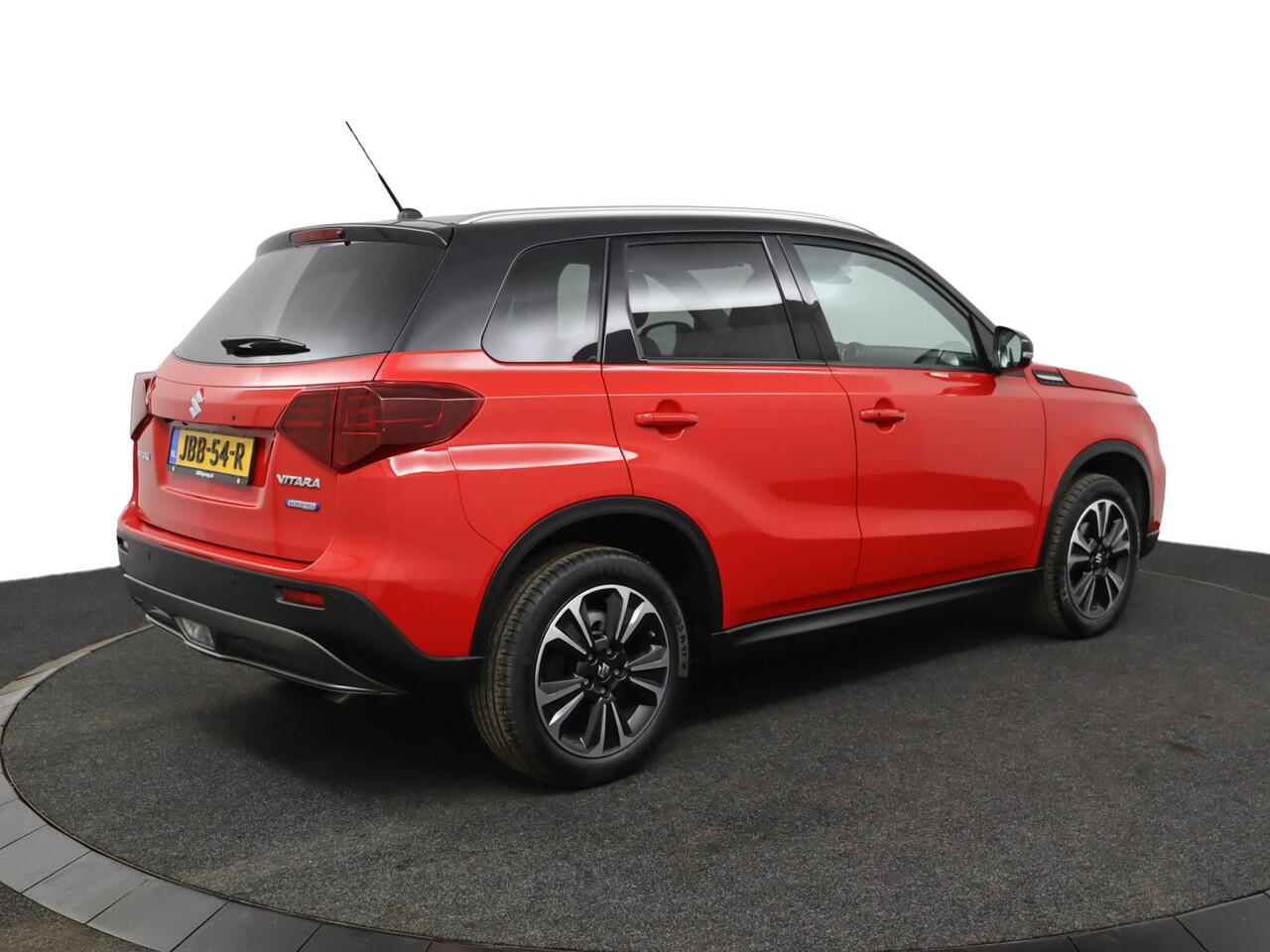 Suzuki VITARA 1.4 Boosterjet Style Smart Hybrid | Climate control | Cruise control adaptive | Navigatie | Panoramadak | Stoelverwarming | Apple carplay, Android auto | Camera |