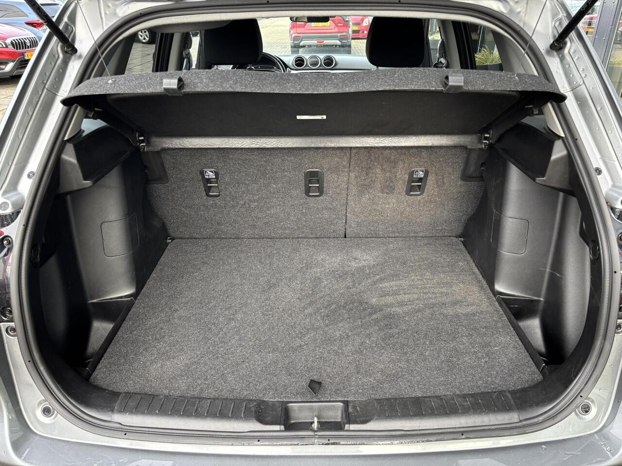 Suzuki VITARA 1.5 Hybrid Select Automaat Trekhaak/Clima/Cruise