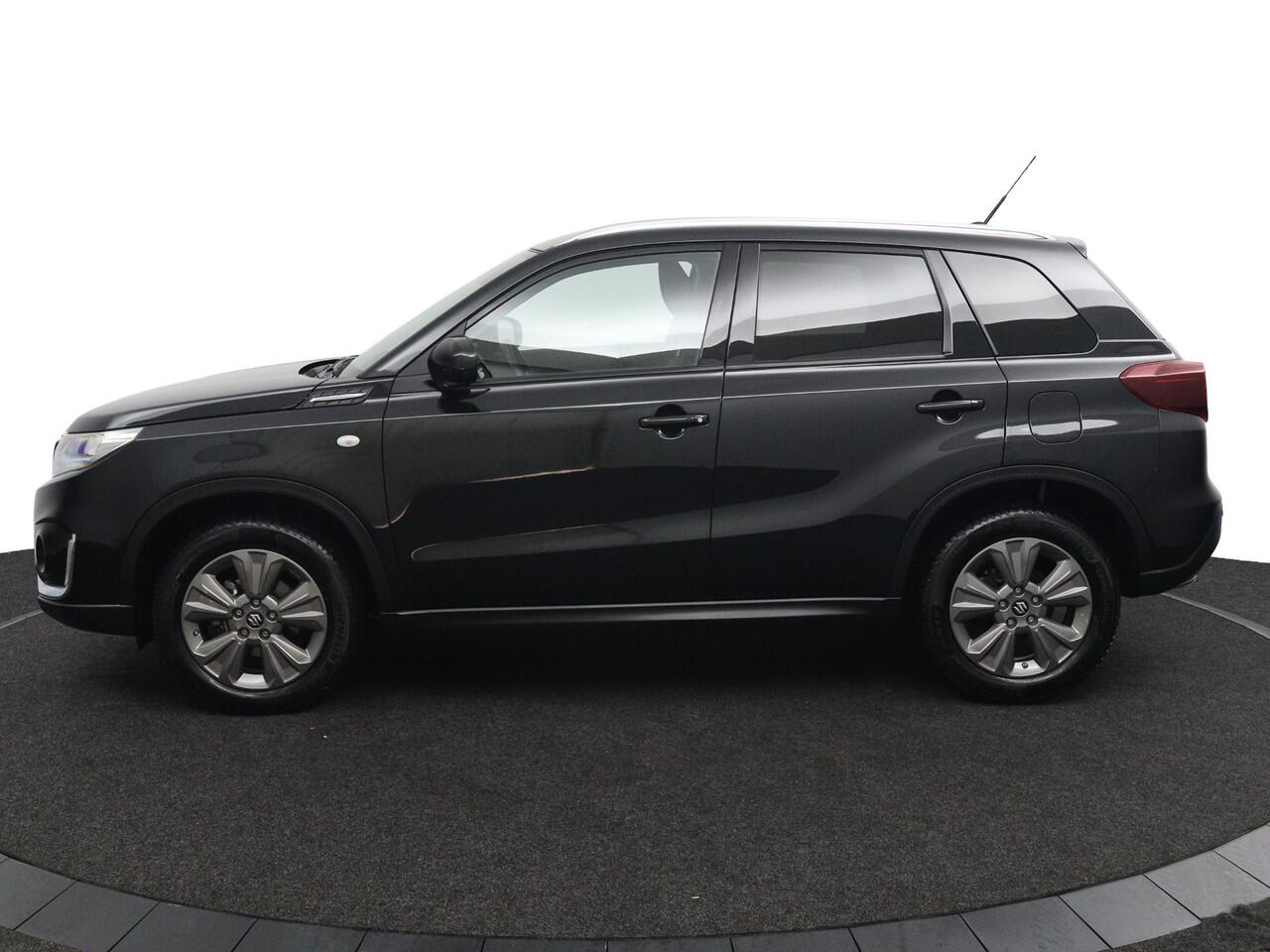 Suzuki VITARA 1.4 Boosterjet Select Smart Hybrid Automaat | Keyless Entry | Navigatie | Stoelverwarming | Parkeersensoren | Achteruitrijcamera | Apple Carplay |