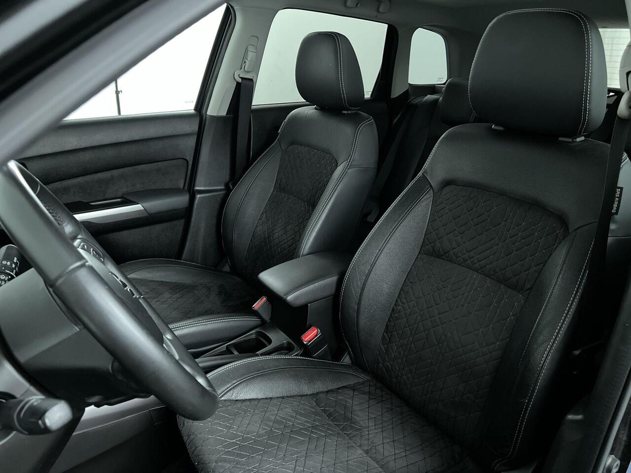 Suzuki VITARA 1.4 Boosterjet Style Smart Hybrid | Rijklaar | Schuifdak |