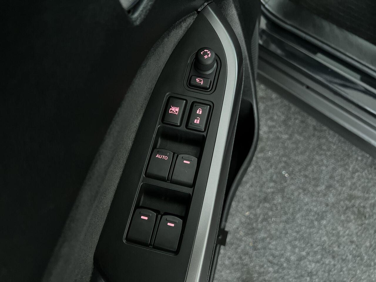 Suzuki VITARA 1.4 Boosterjet Style Smart Hybrid | Rijklaar | Schuifdak |