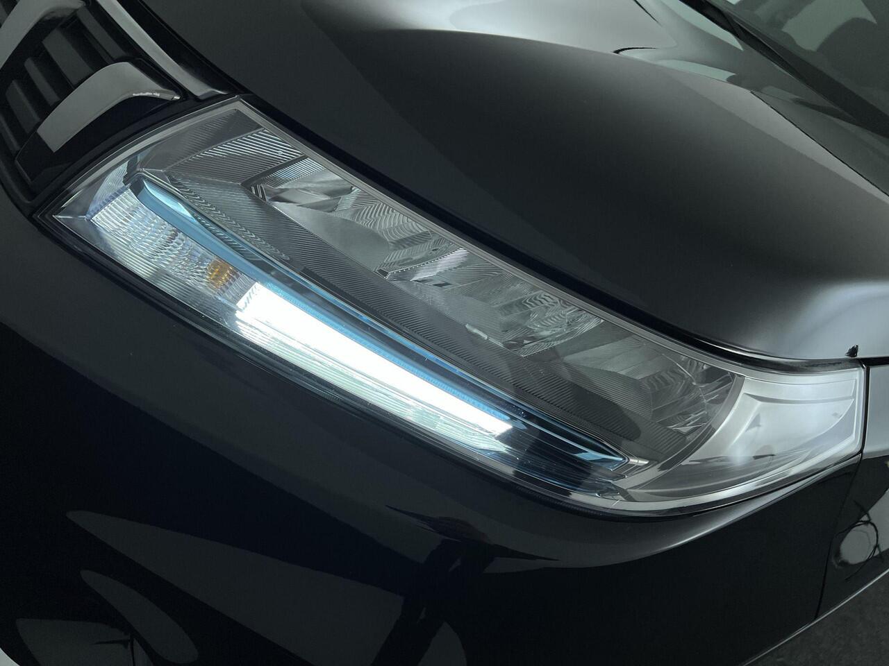 Suzuki VITARA 1.4 Boosterjet Style Smart Hybrid | Rijklaar | Schuifdak |