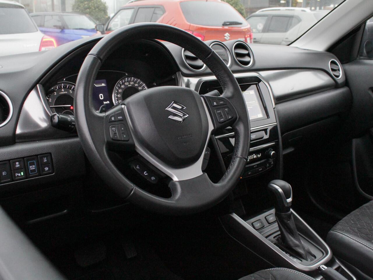 Suzuki VITARA 1.5 Hybrid Style Automaat | Navi | Adap. Cruise | Panodak | Camera | Lm-Velgen