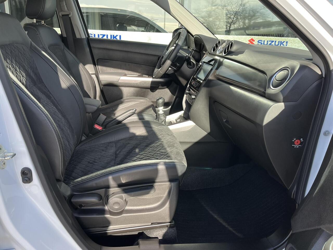 Suzuki VITARA 1.4 Boosterjet Style Smart Hybrid