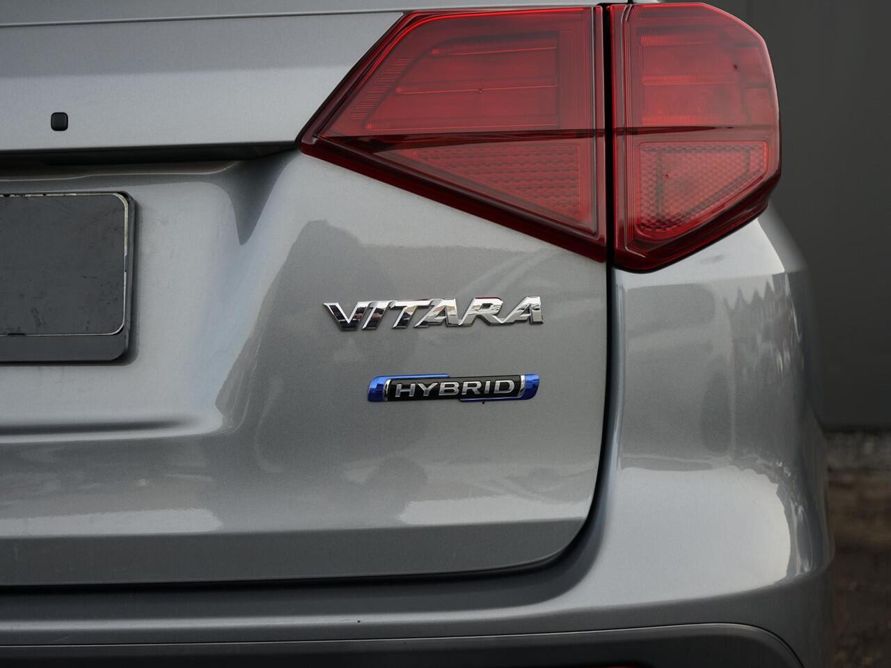 Suzuki VITARA 1.5 Hybrid Select 1e Eig / Dealeronderh / Stoelverw / Navi / Carplay / LED / Two-tone