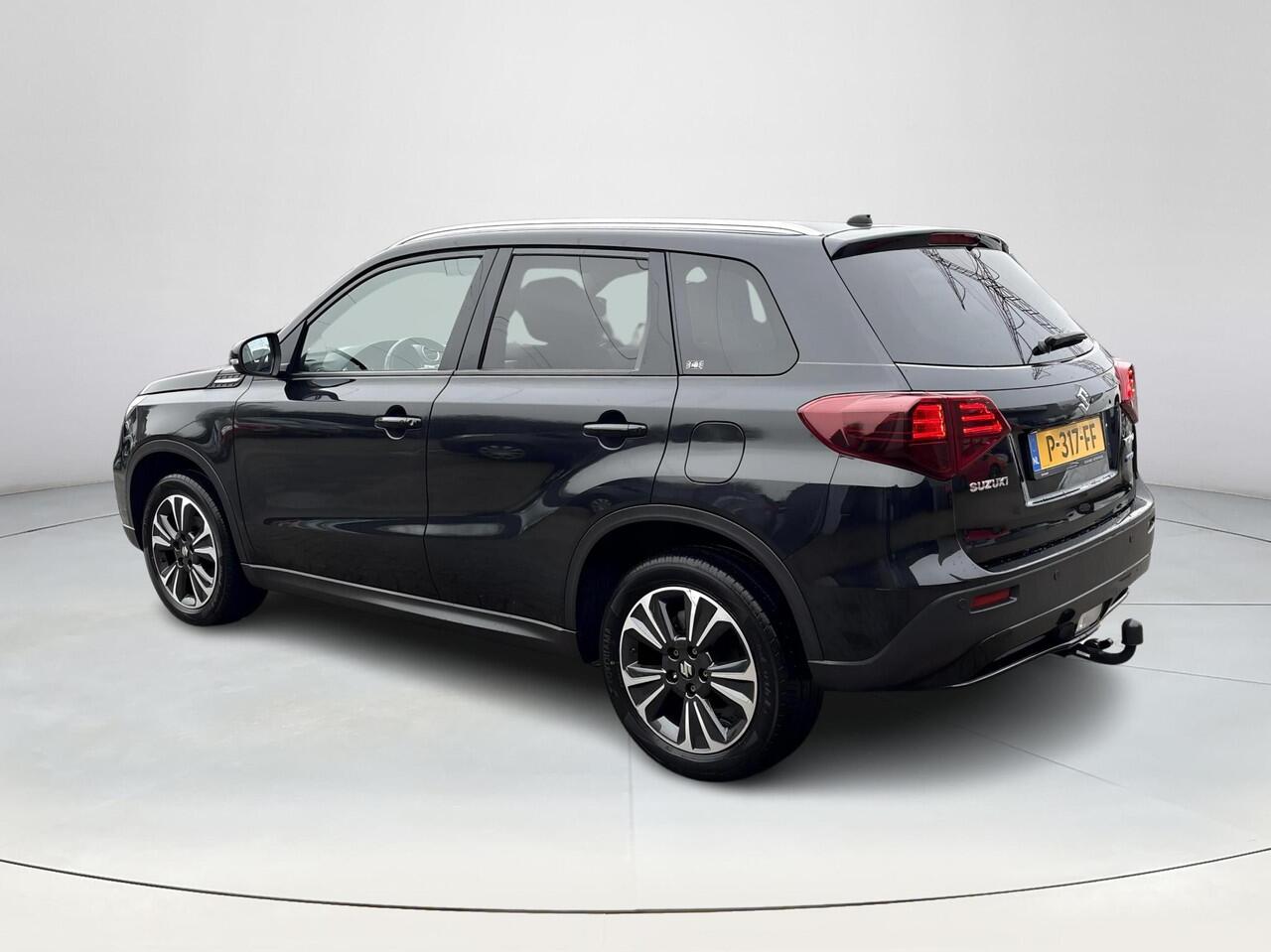 Suzuki VITARA 1.4 Boosterjet Style Smart Hybrid **DODEHOEK DETECTIE/ STOELVERWARMING/ NAVIGATIE/ KEYLESS**