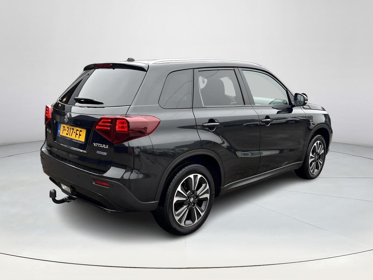 Suzuki VITARA 1.4 Boosterjet Style Smart Hybrid **DODEHOEK DETECTIE/ STOELVERWARMING/ NAVIGATIE/ KEYLESS**