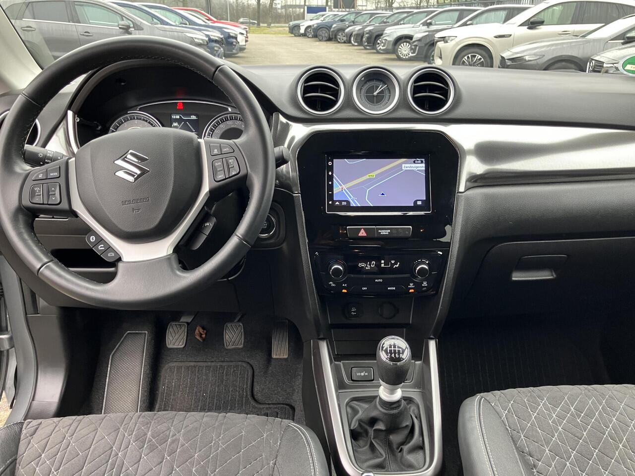 Suzuki VITARA 1.4 Boosterjet Style Smart Hybrid