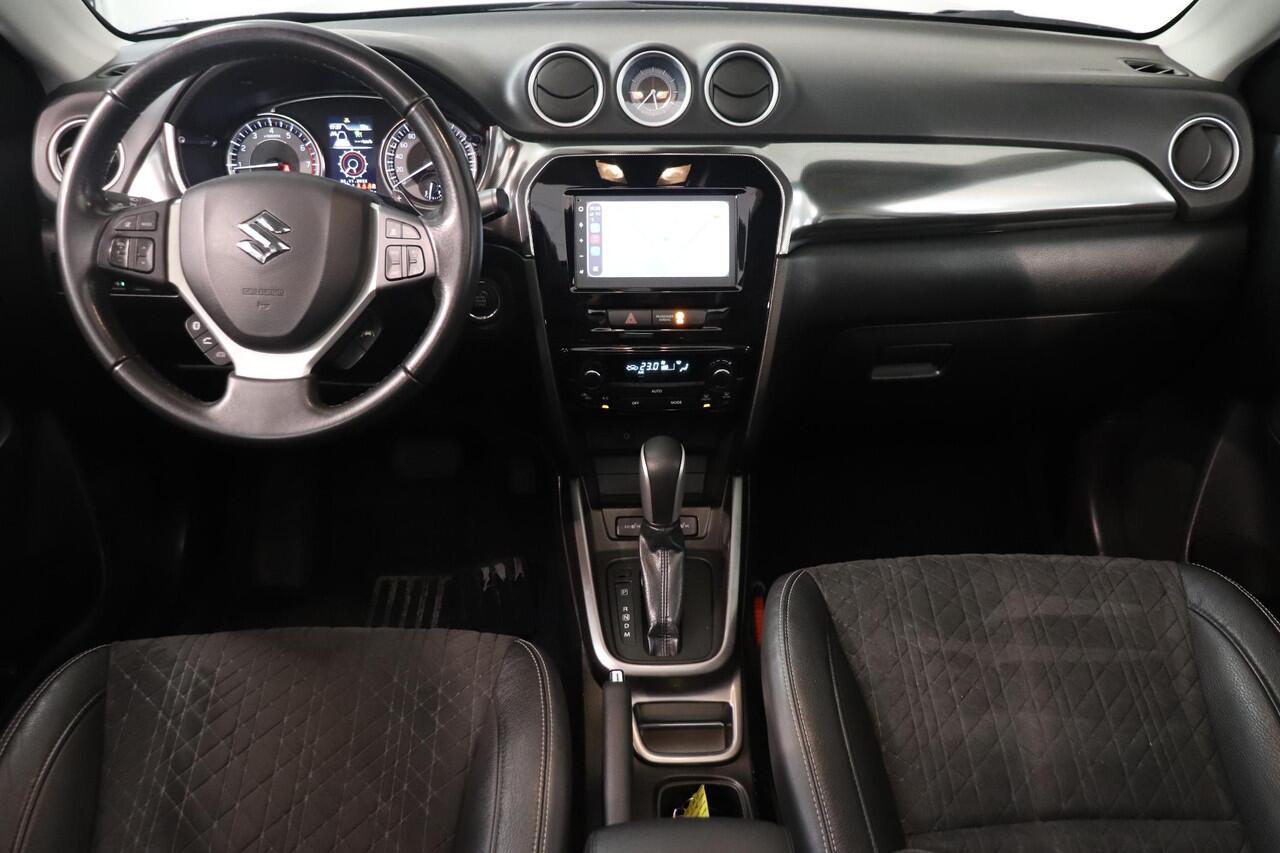 Suzuki VITARA 1.4 Boosterjet Style Smart Hybrid | Panoramadak | Camera | Stoelverwarming | Adaptieve Cruise |