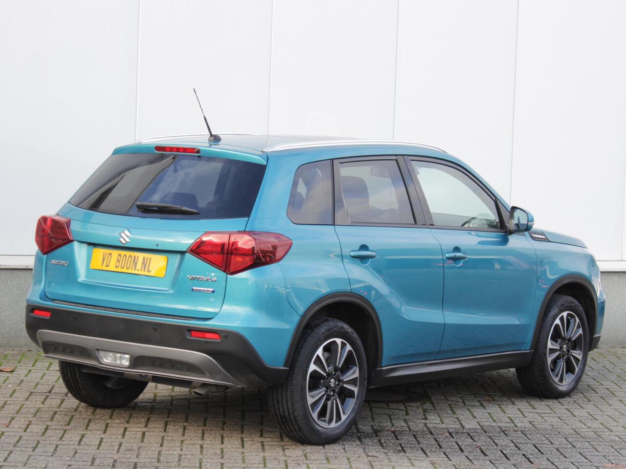 Suzuki VITARA 1.4 Boosterjet Style Smart Hybrid | Navi | Schuifdak | Adap. Cruise | Camera | Lm-Velgen