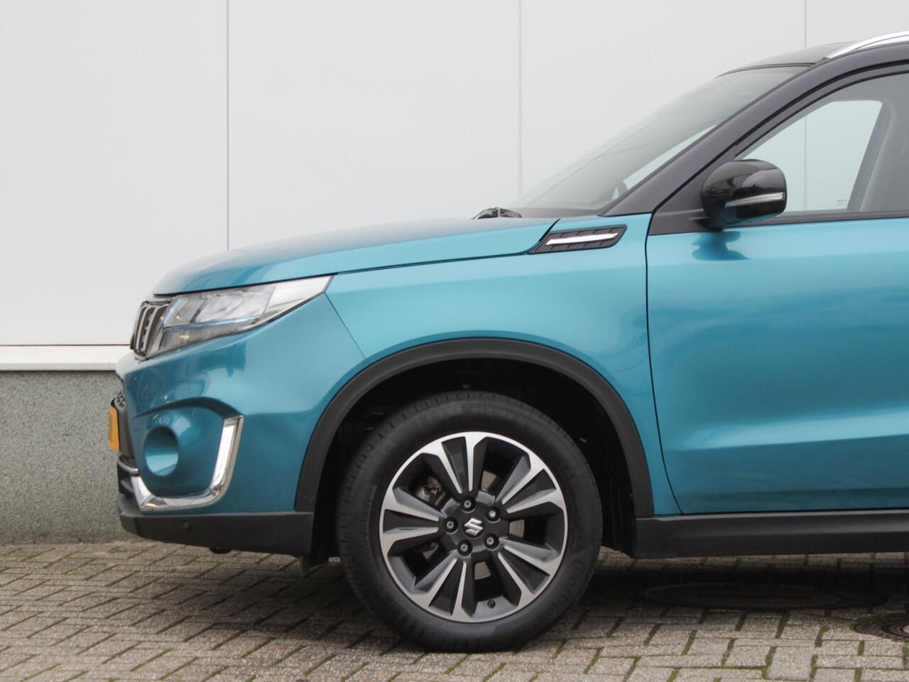Suzuki VITARA 1.4 Boosterjet Style Smart Hybrid | Navi | Schuifdak | Adap. Cruise | Camera | Lm-Velgen