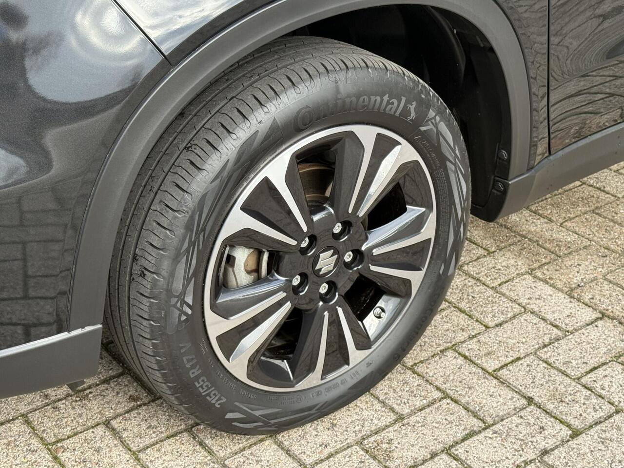 Suzuki VITARA 1.5 Hybrid Style AUTOMAAT / Trekhaak / Hybrid / Automaat / Navigatie / Adaptieve Cruise Control / Historie bekend / 1ste Eigenaar /