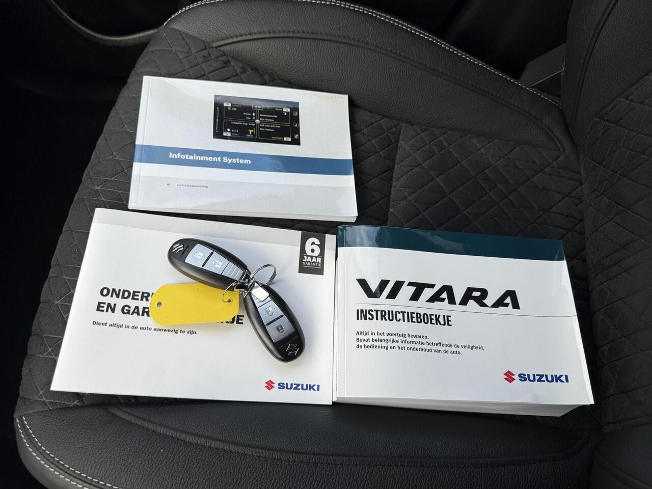 Suzuki VITARA 1.5 Hybrid Style AUTOMAAT / Trekhaak / Hybrid / Automaat / Navigatie / Adaptieve Cruise Control / Historie bekend / 1ste Eigenaar /