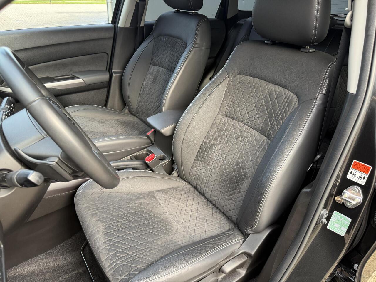 Suzuki VITARA 1.5 Hybrid Style AUTOMAAT / Trekhaak / Hybrid / Automaat / Navigatie / Adaptieve Cruise Control / Historie bekend / 1ste Eigenaar /