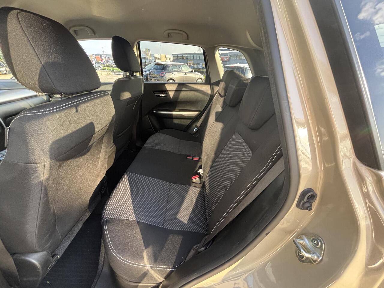 Suzuki VITARA 1.4 Boosterjet Select Smart Hybrid | Navigatie | Achteruitrijcamera |