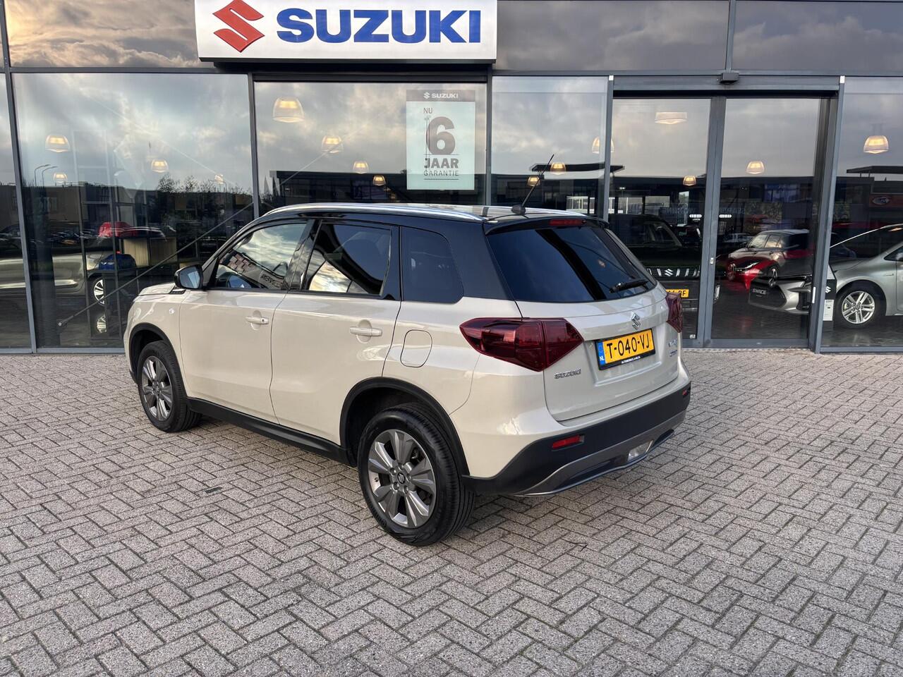 Suzuki VITARA 1.4 Boosterjet Select Smart Hybrid | Navigatie | Achteruitrijcamera |