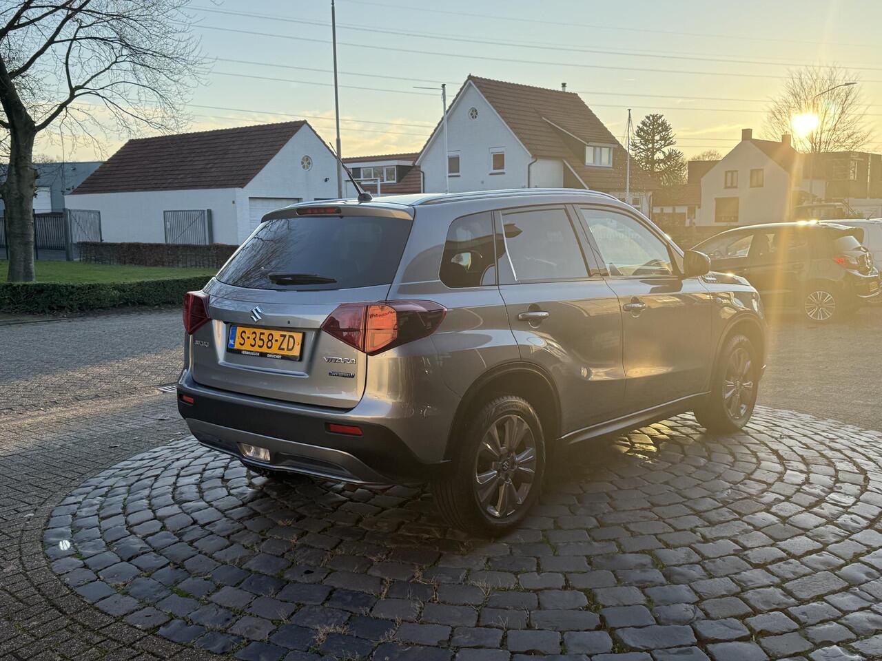 Suzuki VITARA 1.5 Hybrid Select | LMV | Trekhaak | ALL-Season | Carplay | Camera | All-in rijklaarprijs