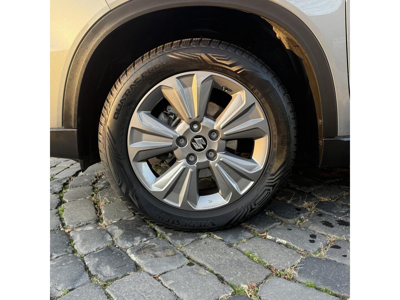 Suzuki VITARA 1.5 Hybrid Select | LMV | Trekhaak | ALL-Season | Carplay | Camera | All-in rijklaarprijs