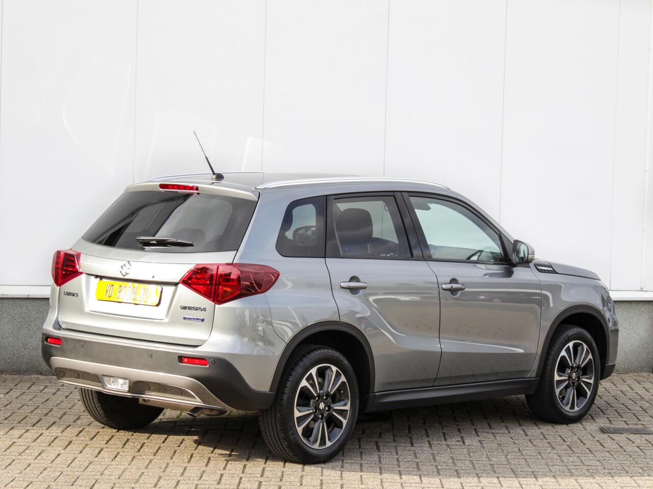 Suzuki VITARA 1.5 Hybrid Style Automaat | Navi | Adap. Cruise | Schuifdak | Camera | Lm-Velgen