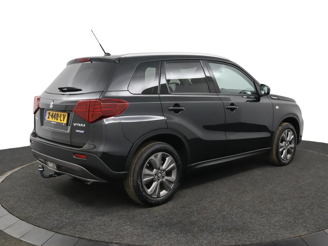 Suzuki VITARA 1.4 Boosterjet Select Smart Hybrid | Climate control | Cruise control | Camera | Stoelverwarming | Apple carplay | Android auto | Trekhaak |
