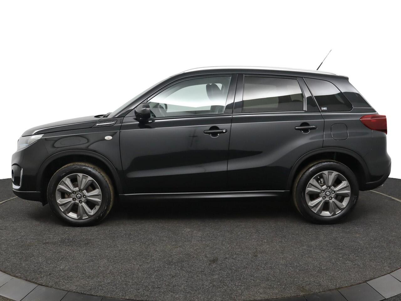 Suzuki VITARA 1.4 Boosterjet Select Smart Hybrid | Climate control | Cruise control | Camera | Stoelverwarming | Apple carplay | Android auto | Trekhaak |
