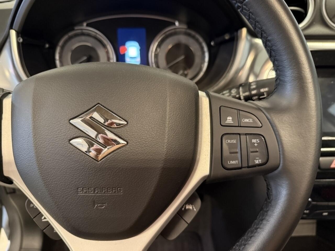 Suzuki VITARA 1.4 Boosterjet Smart Hybride Style Panoramadak