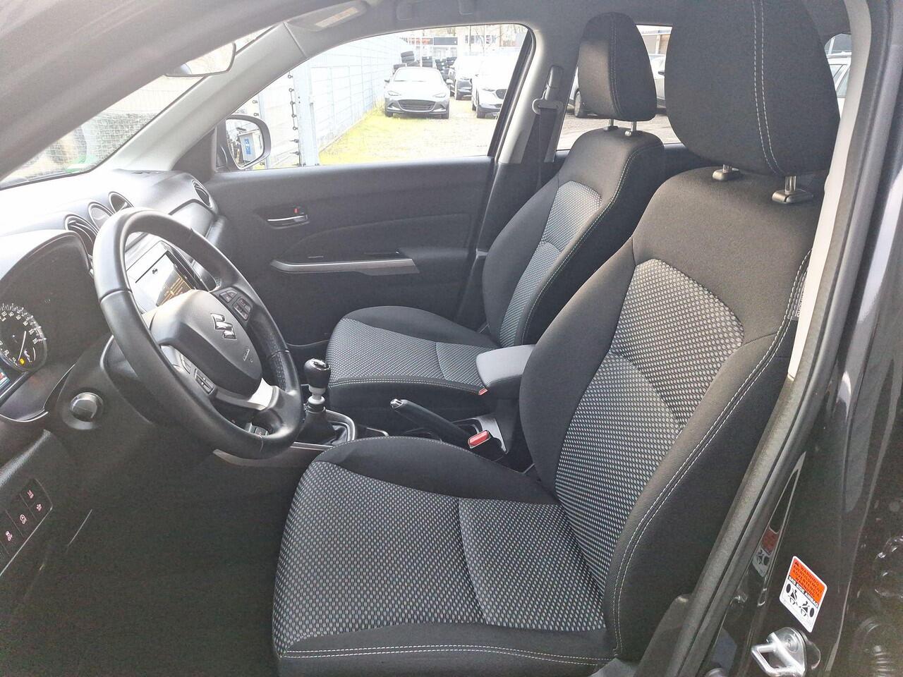 Suzuki VITARA 1.4 Boosterjet Select Smart Hybrid | Camera | Adaptieve Cruise Control | Radio-DAB-USB | Trekhaak