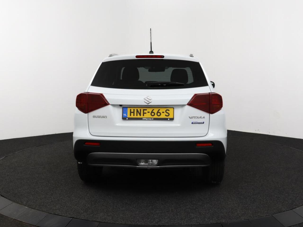 Suzuki VITARA 1.4 Boosterjet Select Smart Hybrid | Climate control | Cruise control | Camera | Stoelverwarming | Apple car play, Android auto |