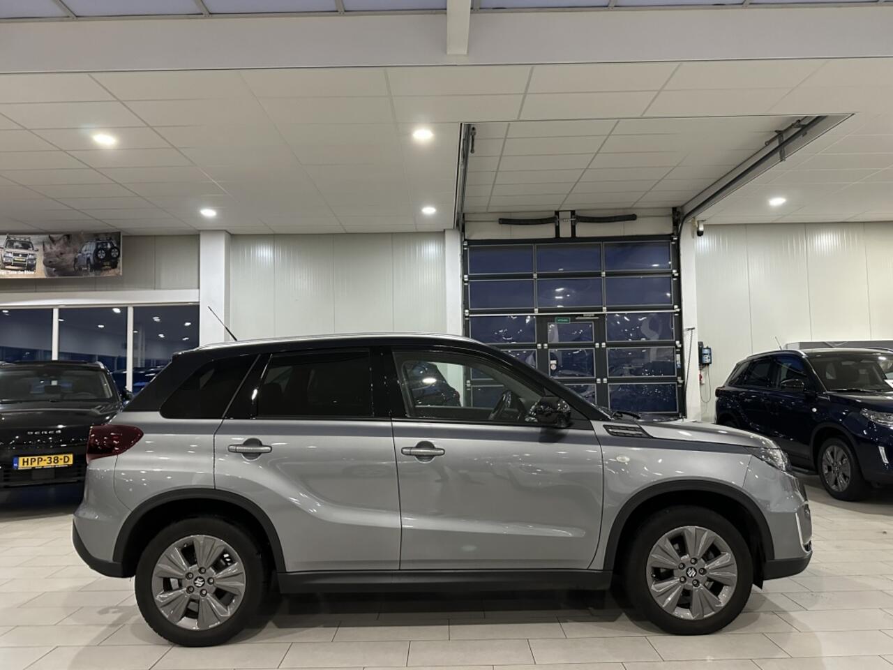 Suzuki VITARA 1.4 BoosterJet Select SmartHybride [ 1500KG TREKGEWICHT I DEALE
