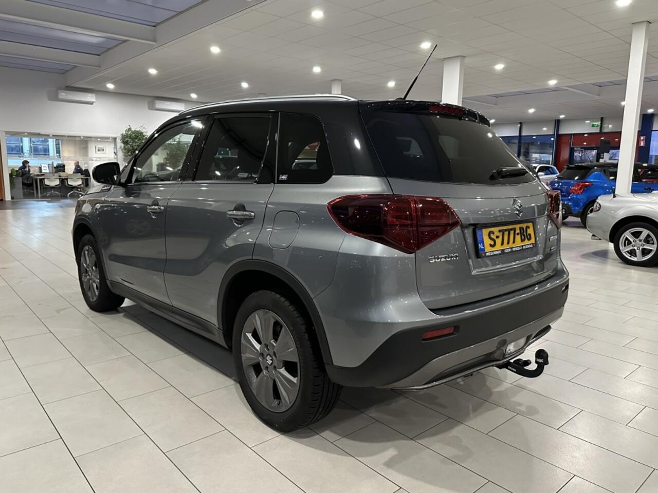 Suzuki VITARA 1.4 BoosterJet Select SmartHybride [ 1500KG TREKGEWICHT I DEALE