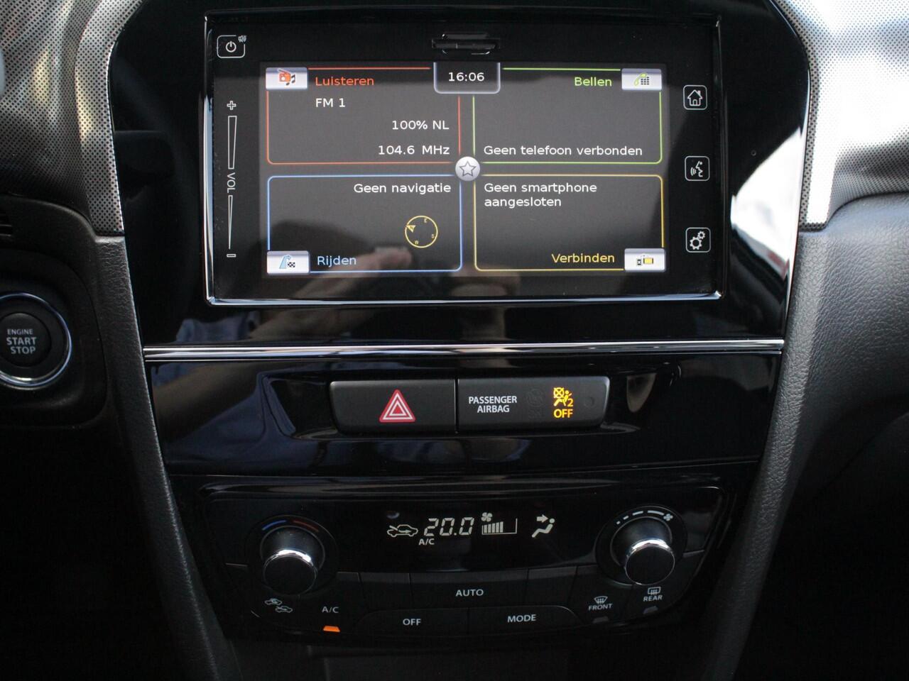 Suzuki VITARA 1.5 Hybrid Style Automaat | Navi | Panodak | Clima | Adap. Cruise | Camera | Lm-Velgen