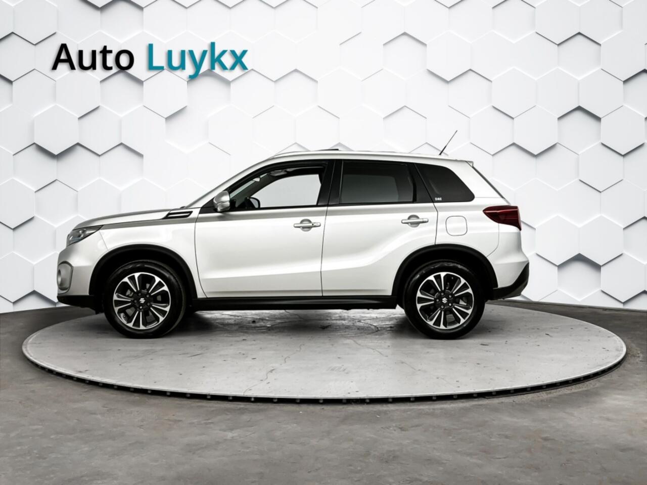 Suzuki VITARA 1.4 Boosterjet Style Smart Hybrid | Panoramadak | Lederen Bekleding | Adaptieve Cruise Control