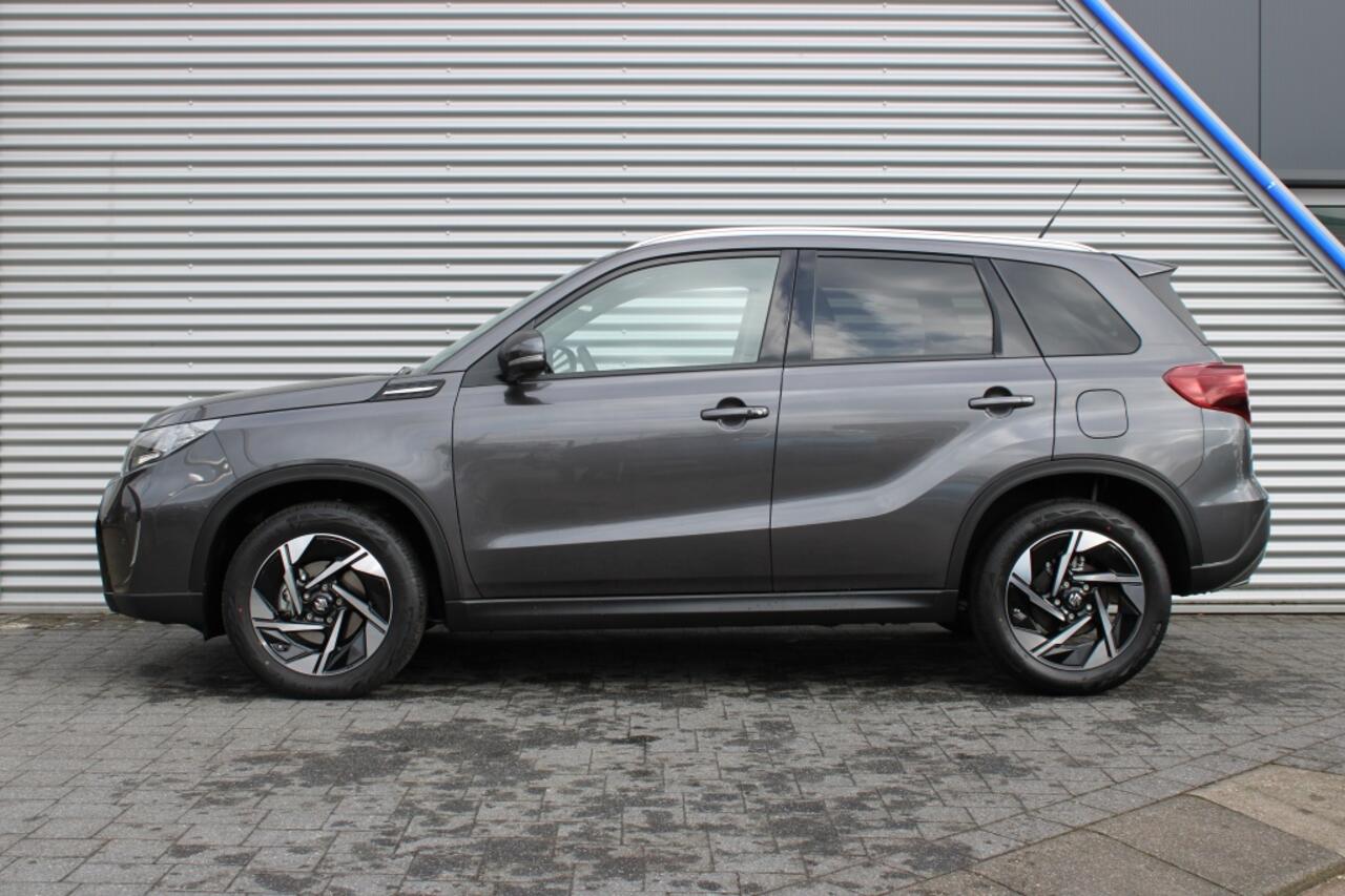 Suzuki VITARA 1.4 Boosterjet Style + Sunroof SmartHybrid | Nieuw Model!