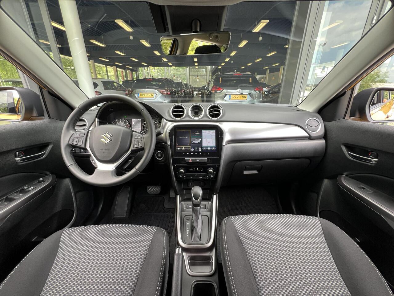 Suzuki VITARA 1.5 Hybrid Select 115PK | Adaptieve Cruise Control | Navigatie | NIEUW MODEL!